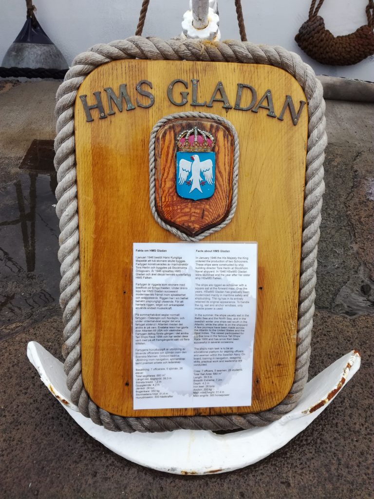HMS Gladan, svensk skoleskib